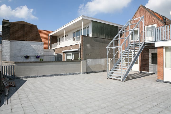 Photo 3 of Arminiaanse Glop 4