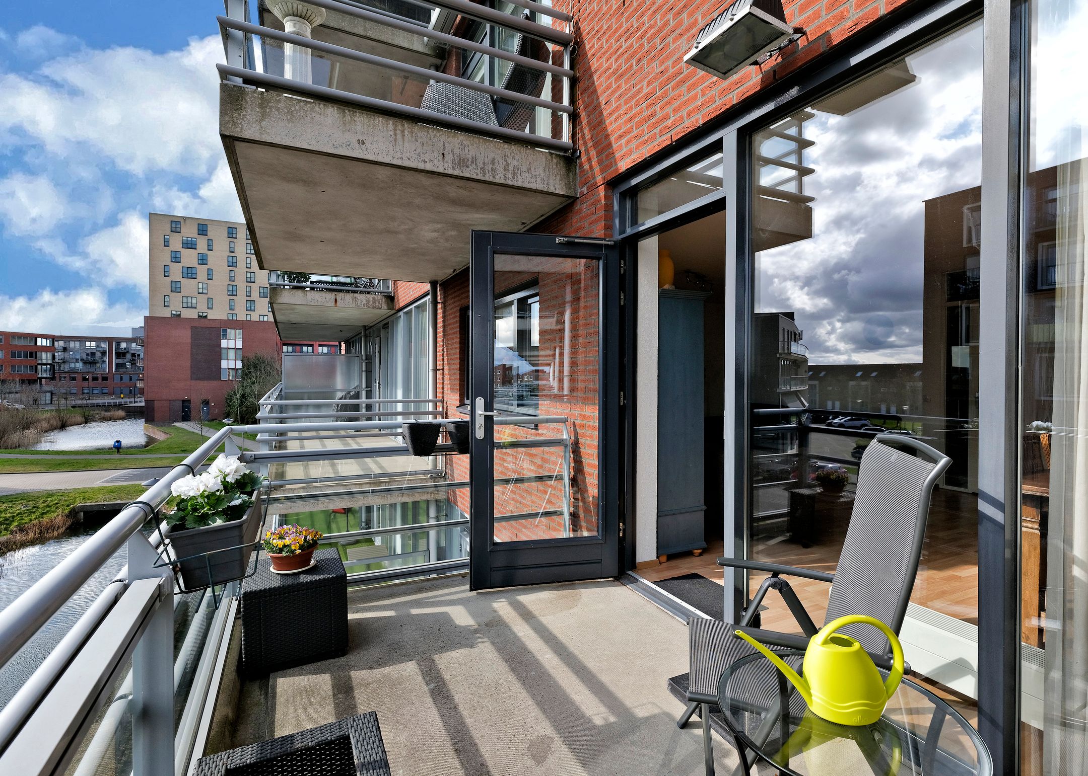 Foto 21 van Dampkring 33