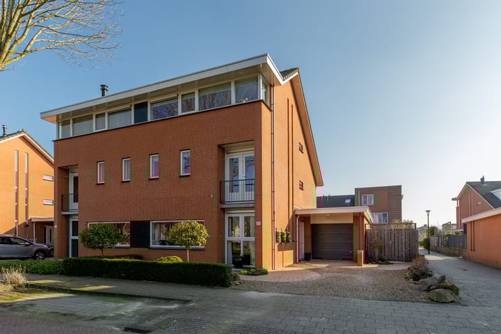 Foto 3 van Lijsterbeswede 49