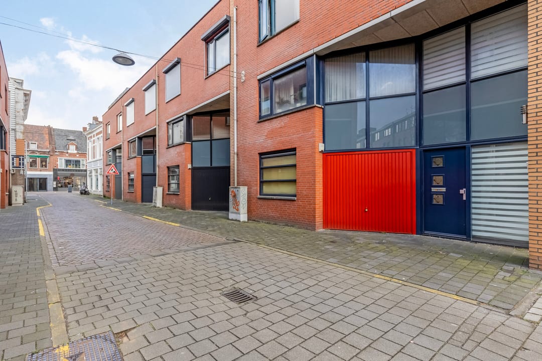 Foto 31 van Damstraat 84