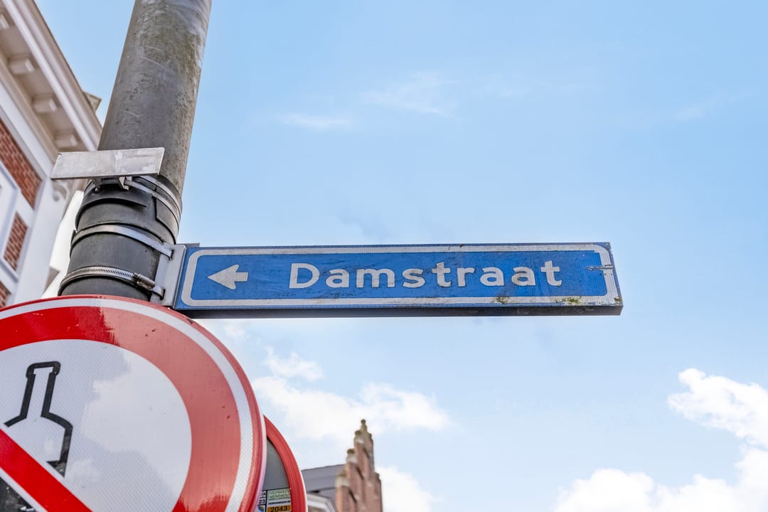 Foto 32 van Damstraat 84