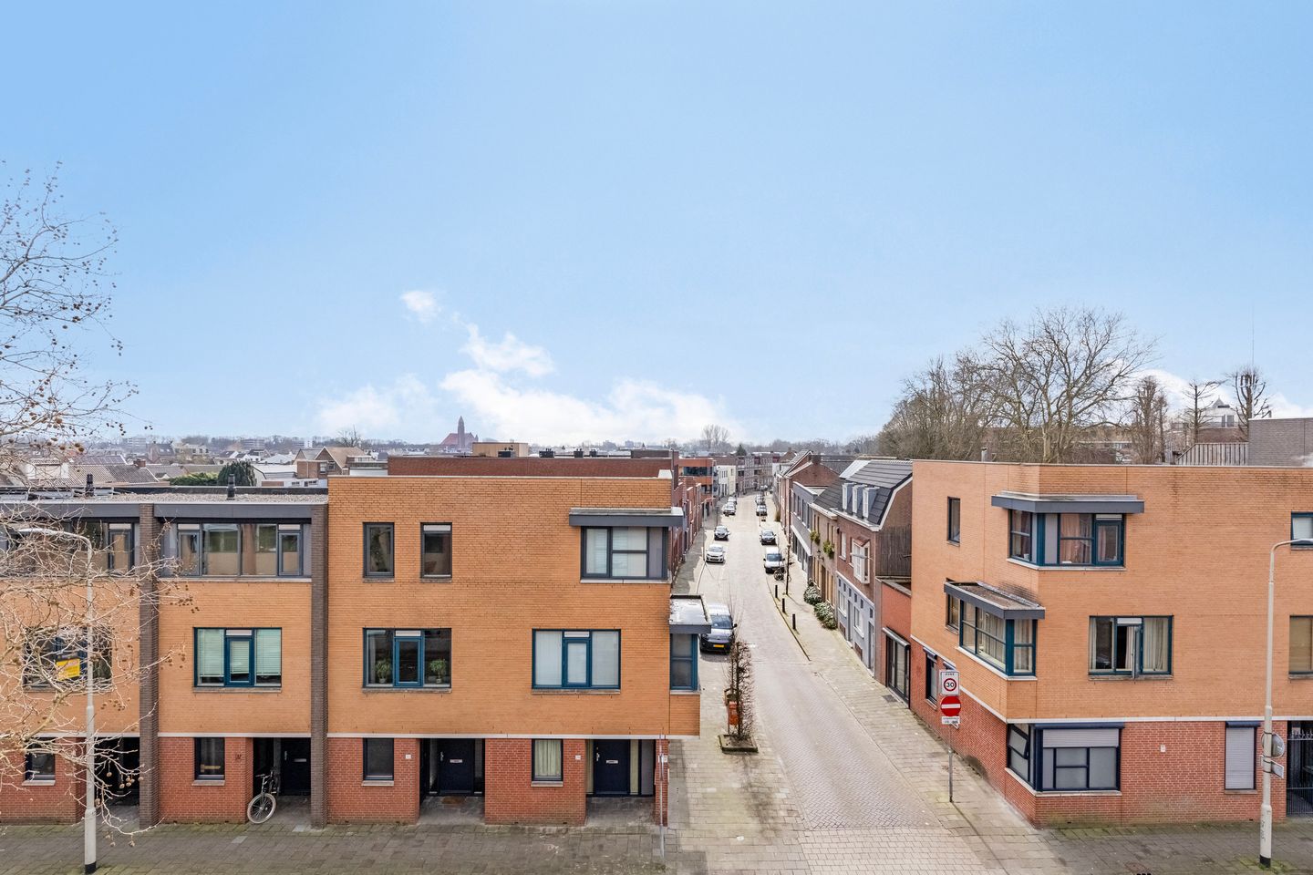 Foto 34 van Damstraat 84