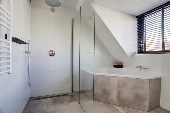 Foto 27 van Voltastraat 2-C