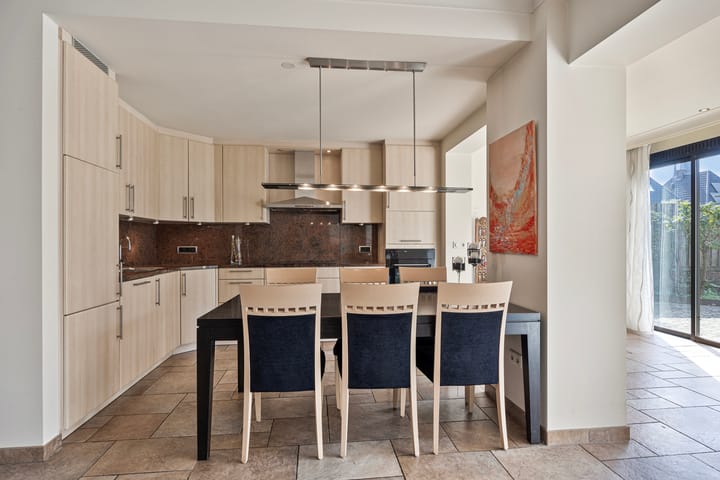 Foto 8 van van Duijnhovenstraat 11