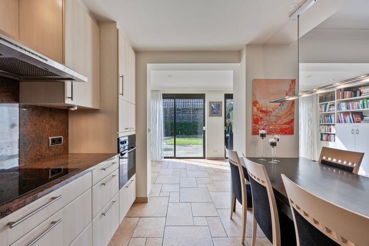 Foto 10 van van Duijnhovenstraat 11