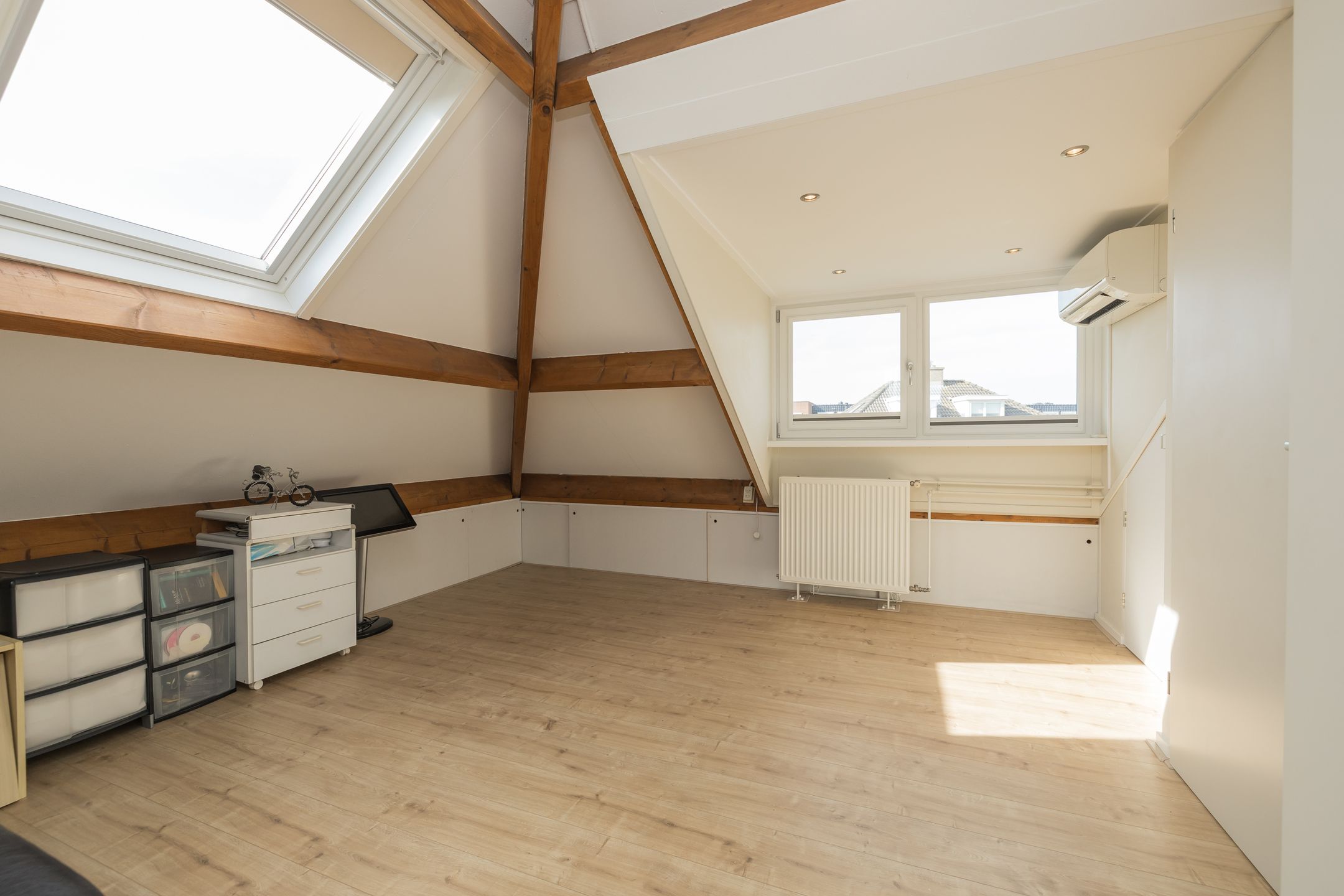 Foto 27 van Jan van der Jagtstraat 8