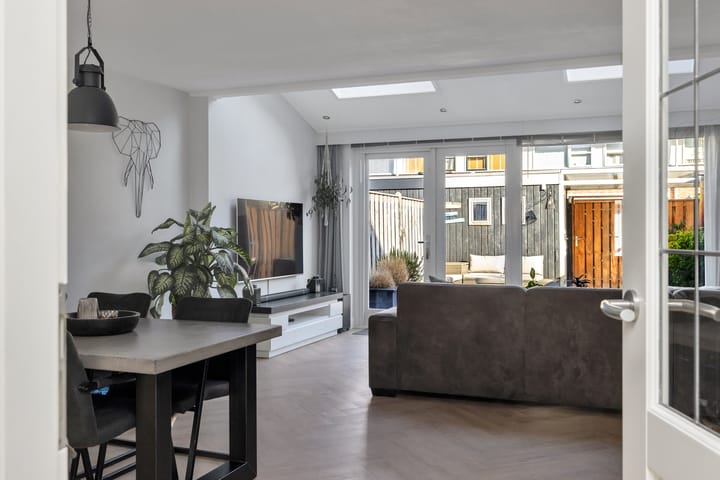 Foto 13 van Roosje Vosstraat 10