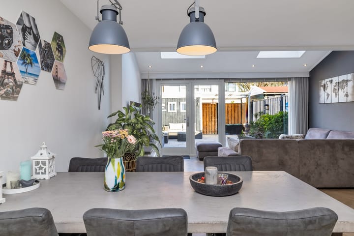 Foto 16 van Roosje Vosstraat 10