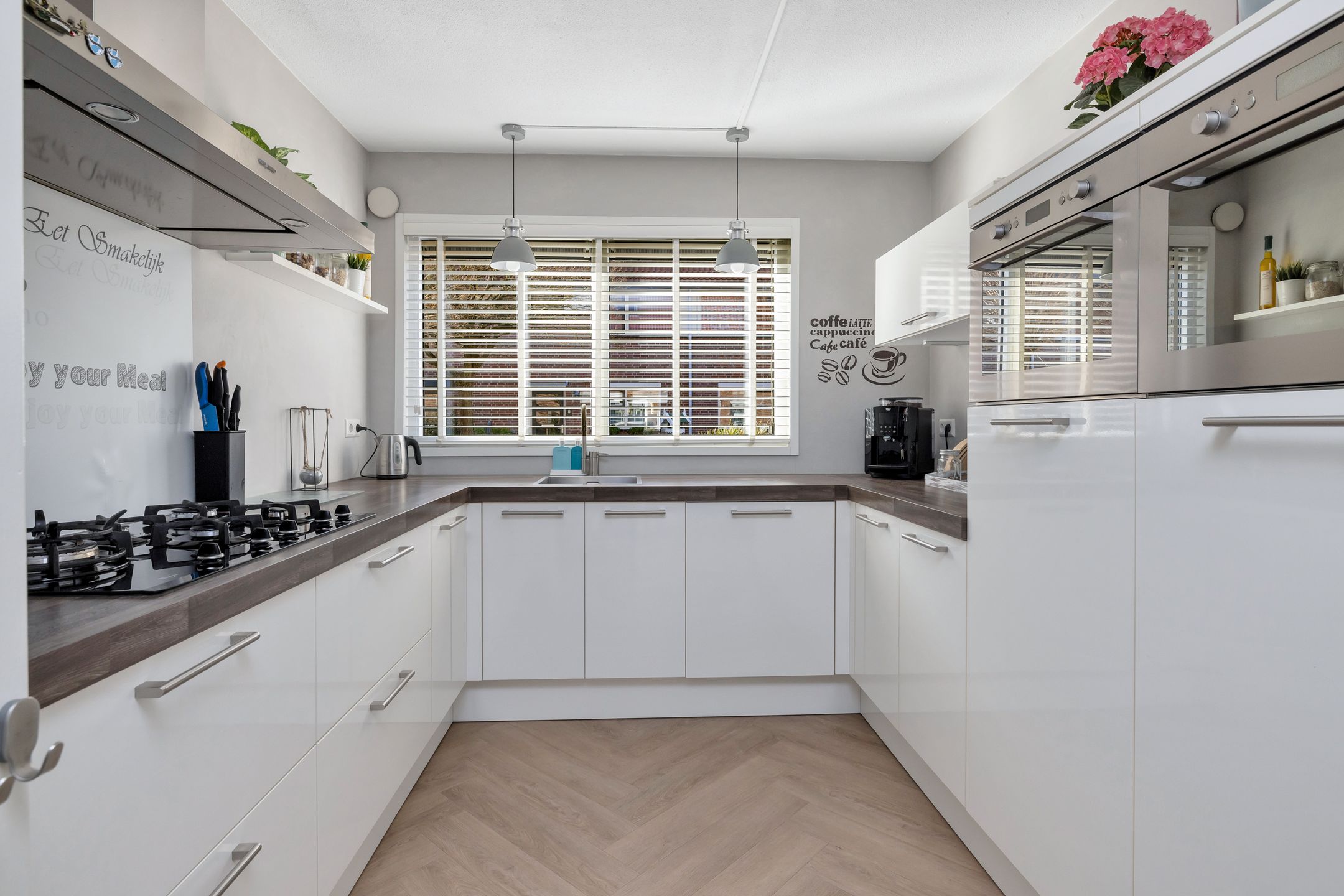 Foto 18 van Roosje Vosstraat 10