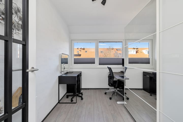 Foto 30 van Roosje Vosstraat 10