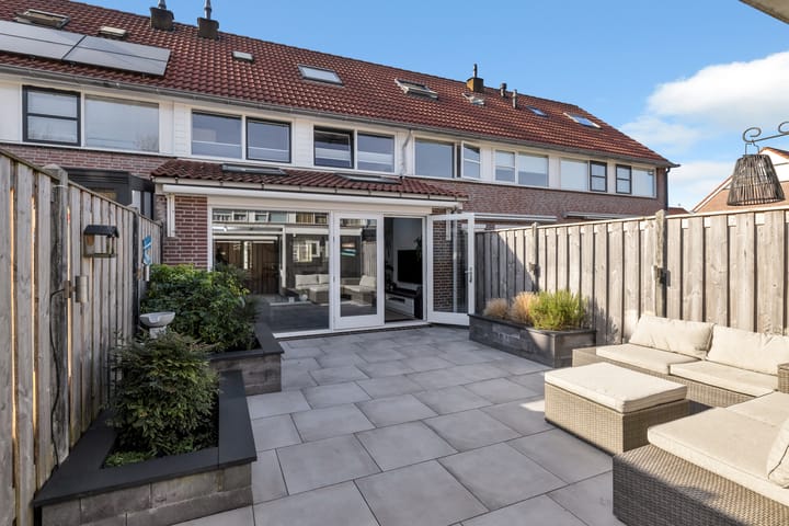 Foto 36 van Roosje Vosstraat 10