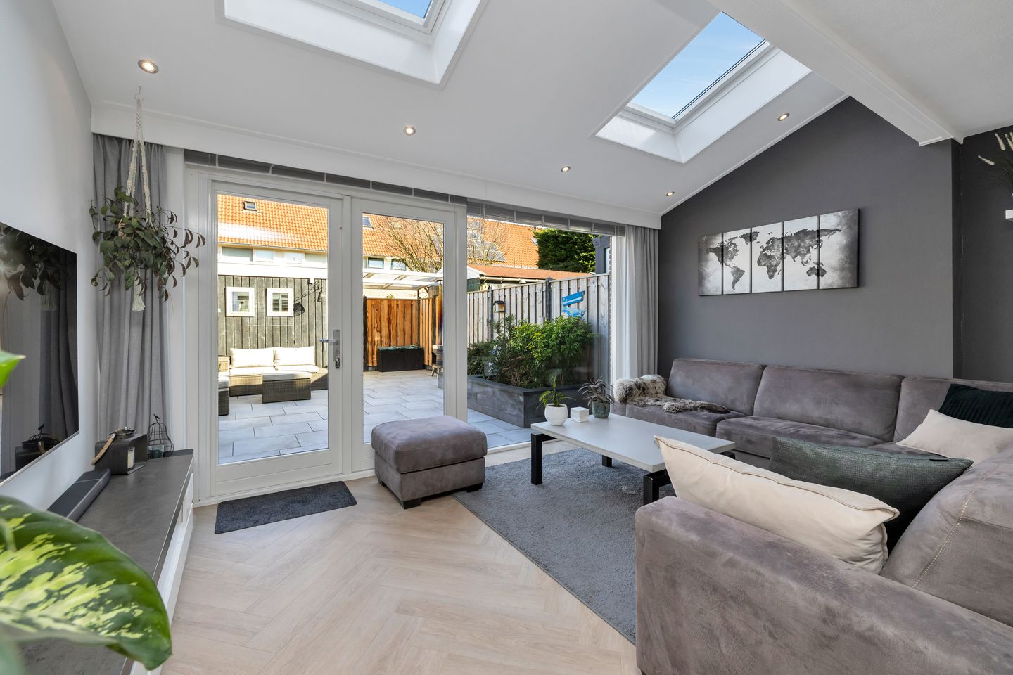 Foto 1 van Roosje Vosstraat 10