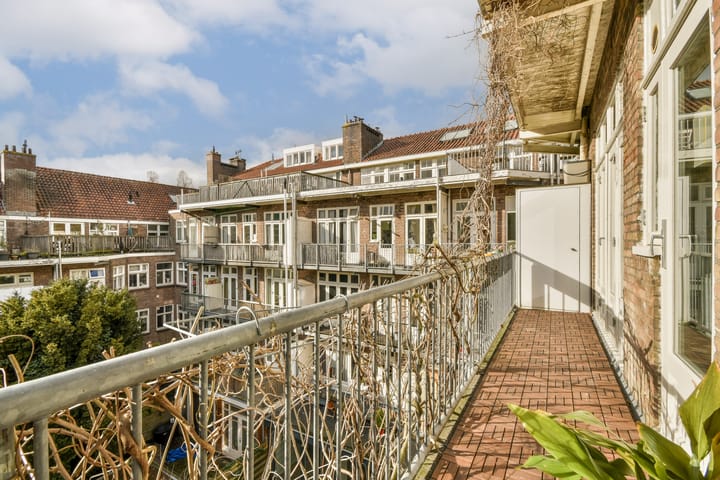 Foto 12 van Wodanstraat 12-3