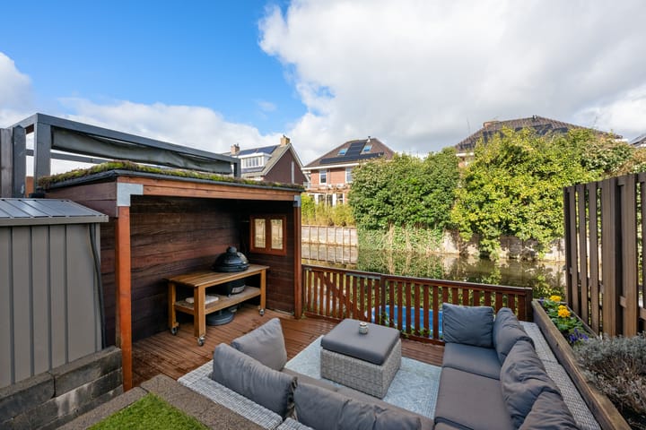 Foto 2 van Laan van Magisch Realisme 21-B