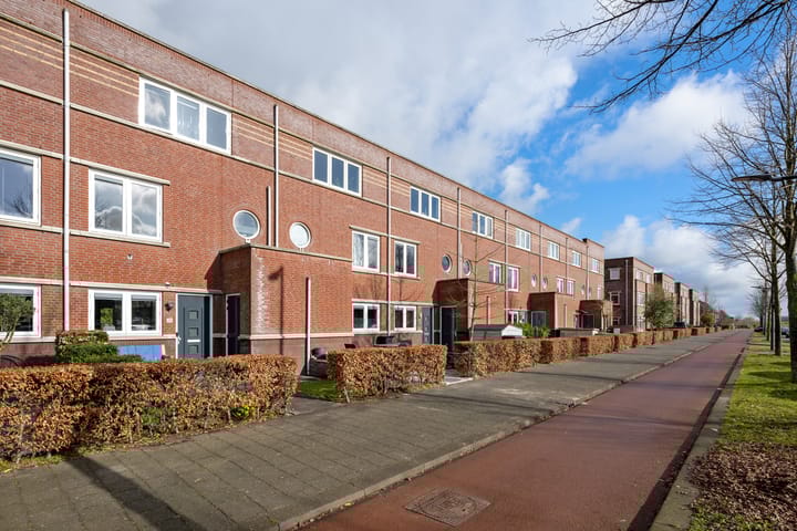 Foto 3 van Laan van Magisch Realisme 21-B