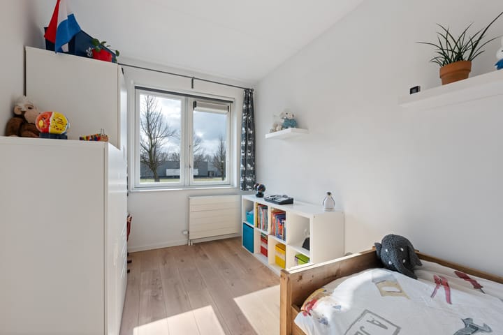 Foto 13 van Laan van Magisch Realisme 21-B