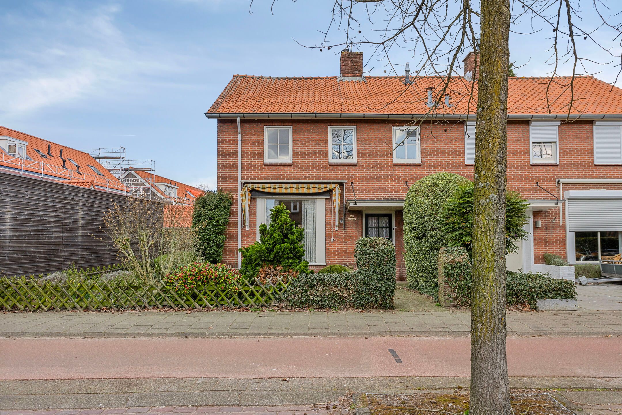 Foto 30 van Esschestraat 64