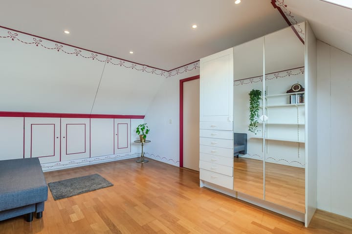 Foto 31 van Ebro 153