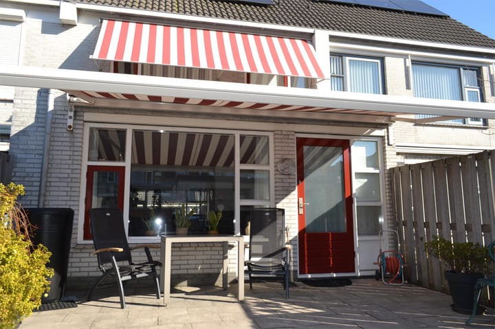 Foto 41 van Ebro 153