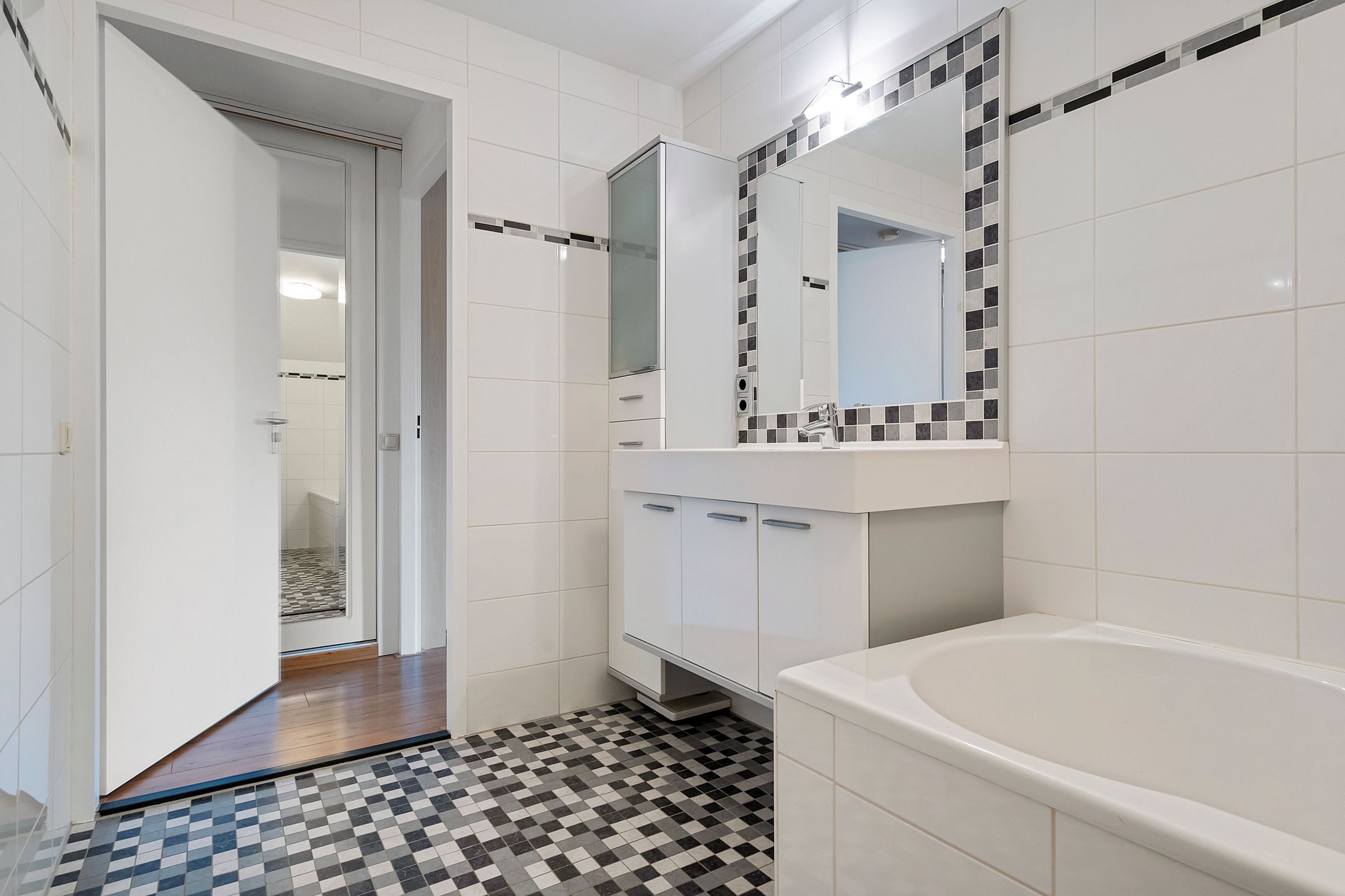 Foto 24 van Westerbaan 30