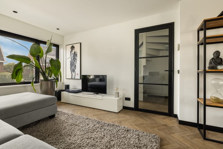 Foto 13 van Zuideinde 151