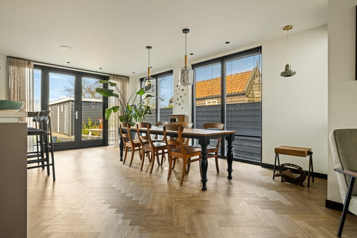 Foto 17 van Zuideinde 151