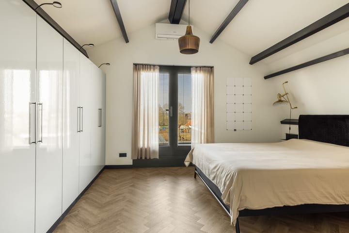 Foto 31 van Zuideinde 151