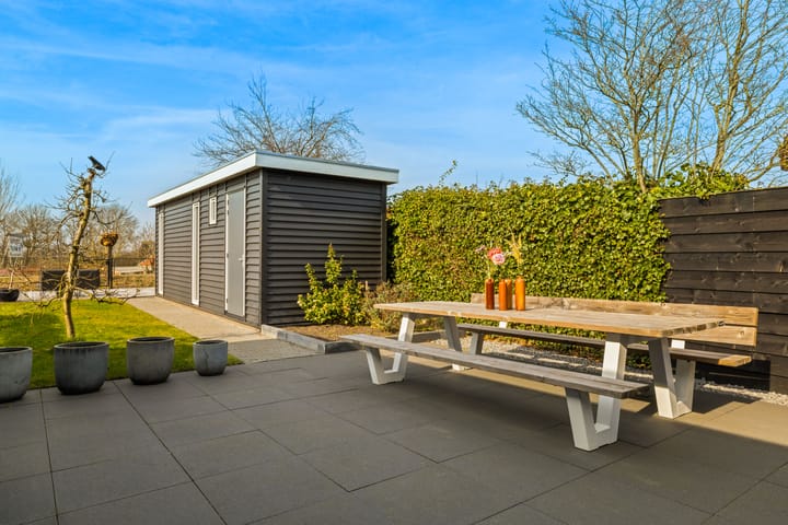 Foto 56 van Zuideinde 151