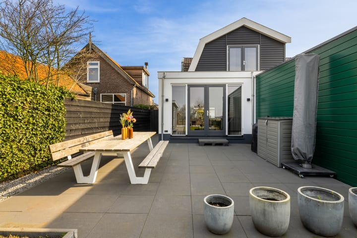 Foto 58 van Zuideinde 151