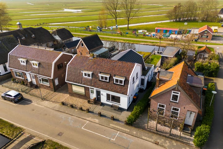 Foto 61 van Zuideinde 151