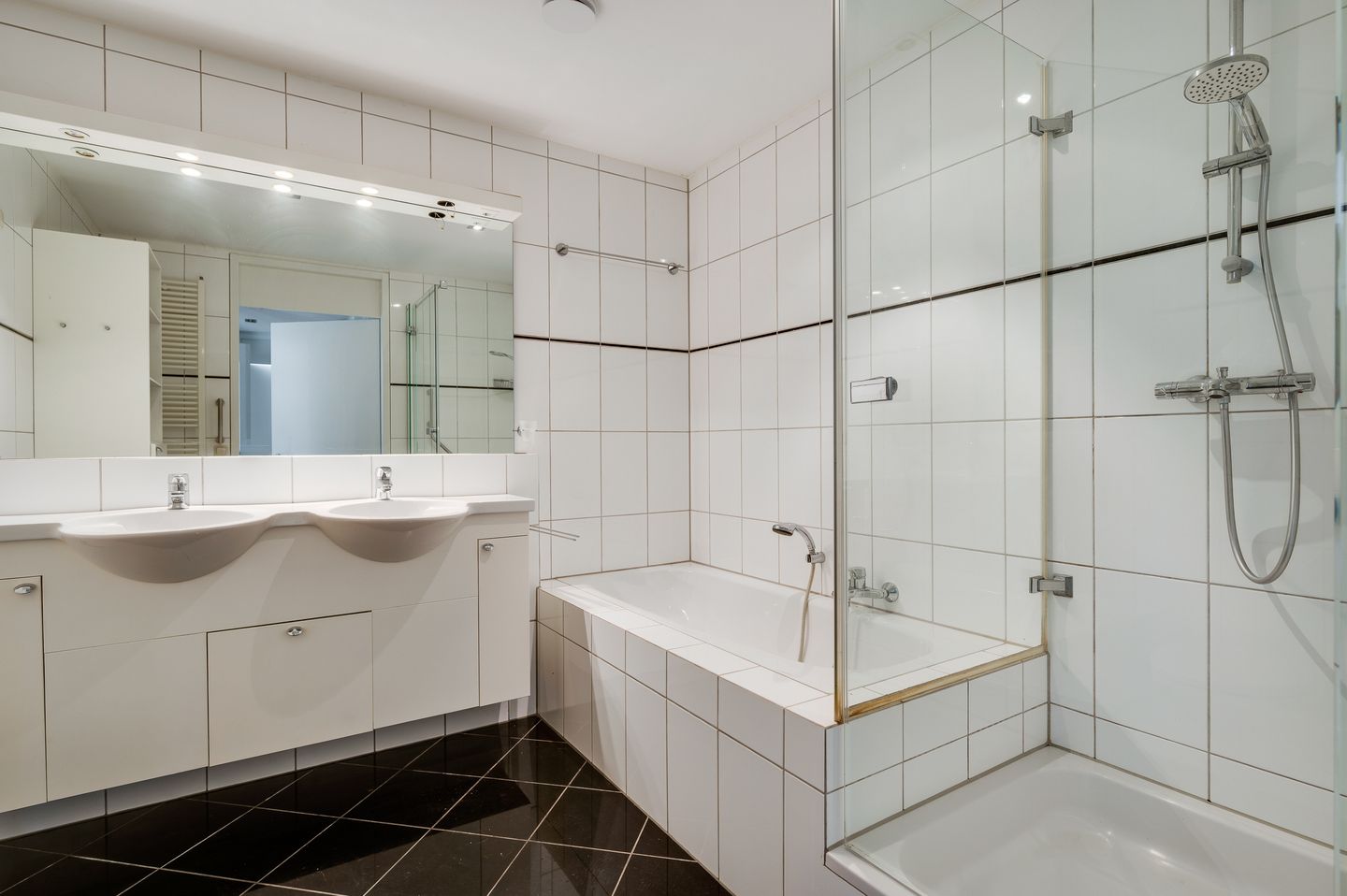 Foto 20 van Swalmerstraat 108