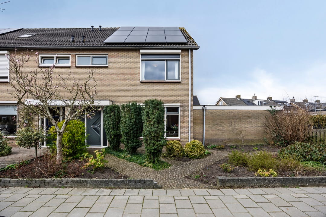 Photo 8 of Albert Schweitzerlaan 12