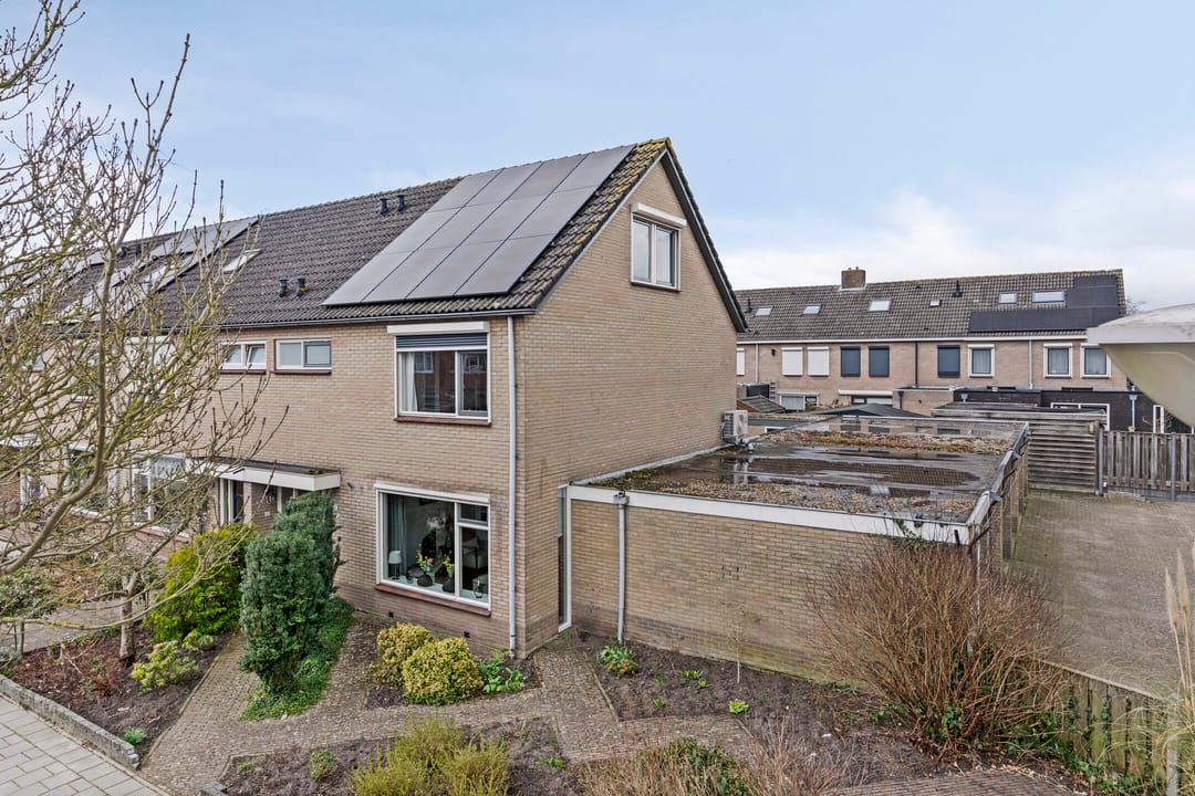 Photo 13 of Albert Schweitzerlaan 12