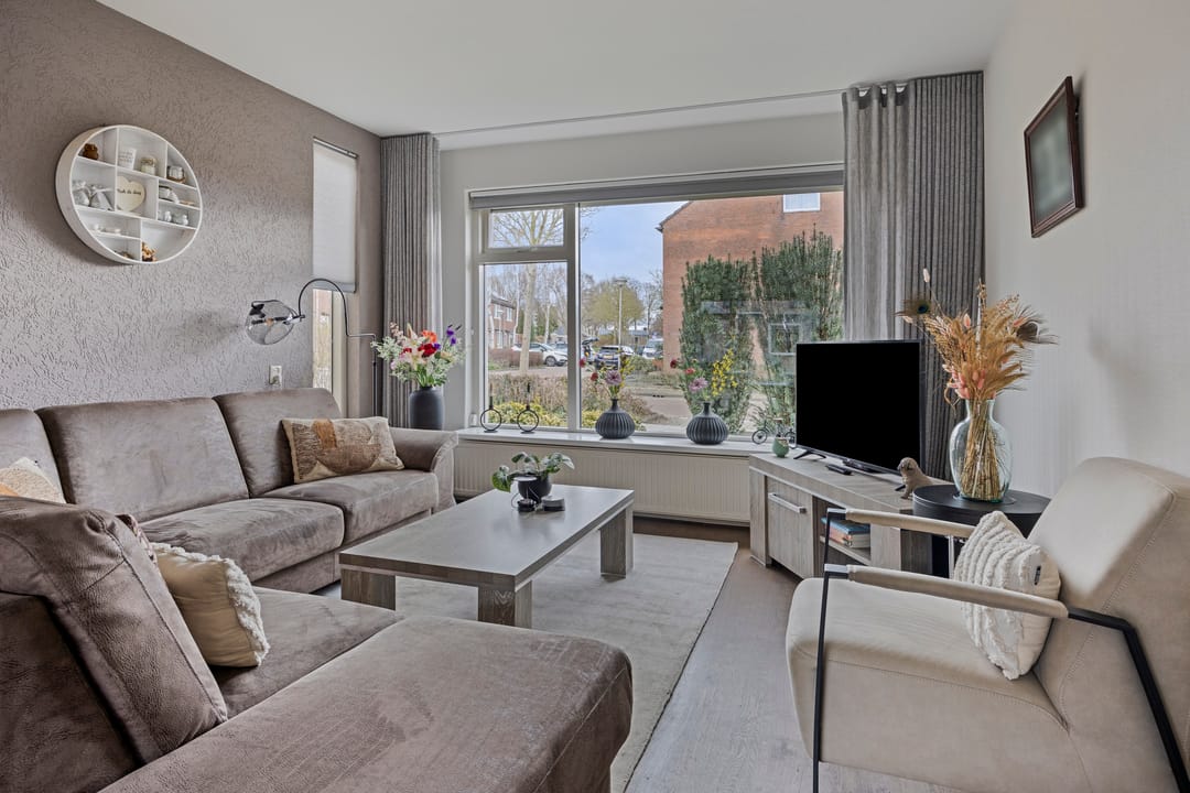 Photo 16 of Albert Schweitzerlaan 12