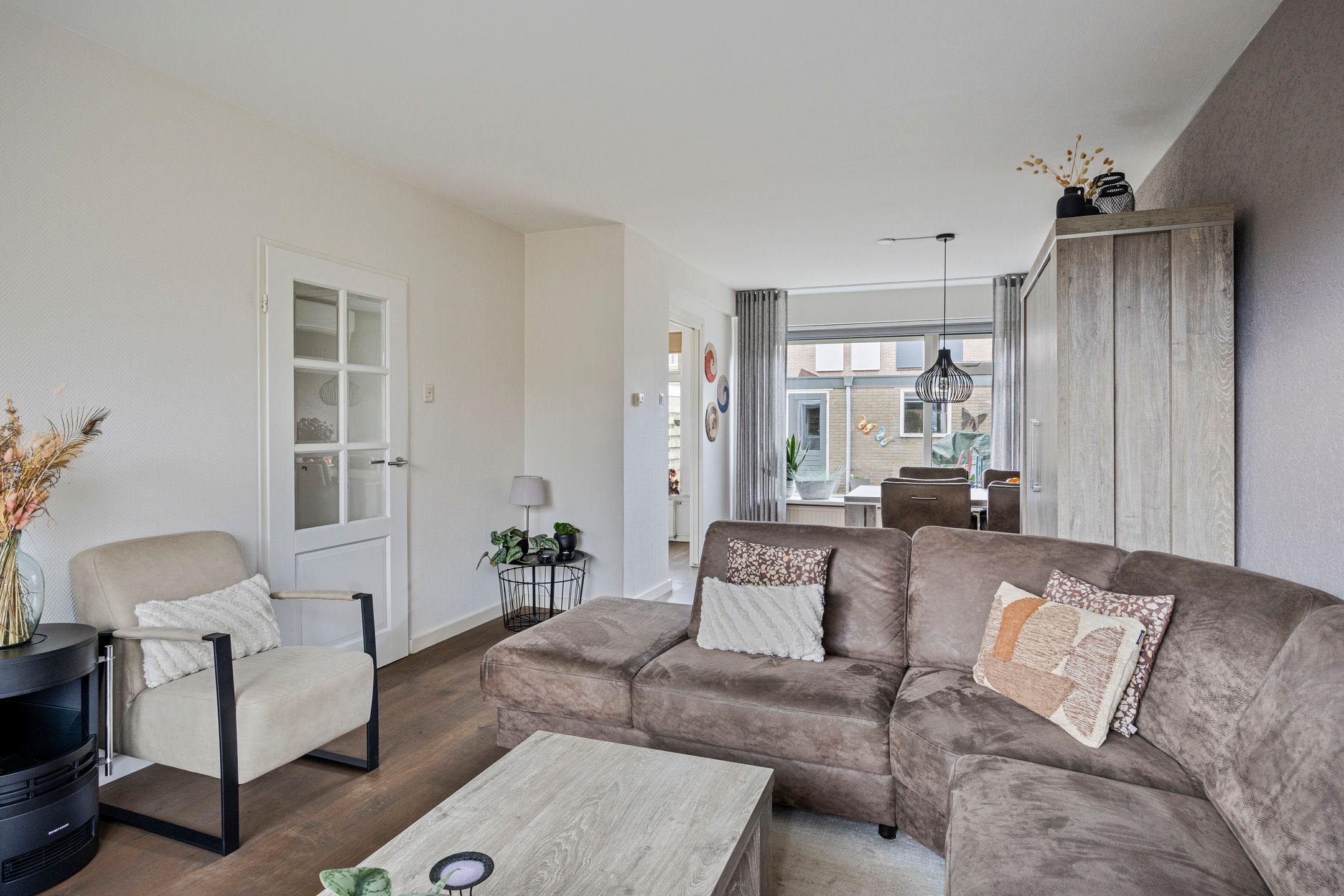 Photo 18 of Albert Schweitzerlaan 12