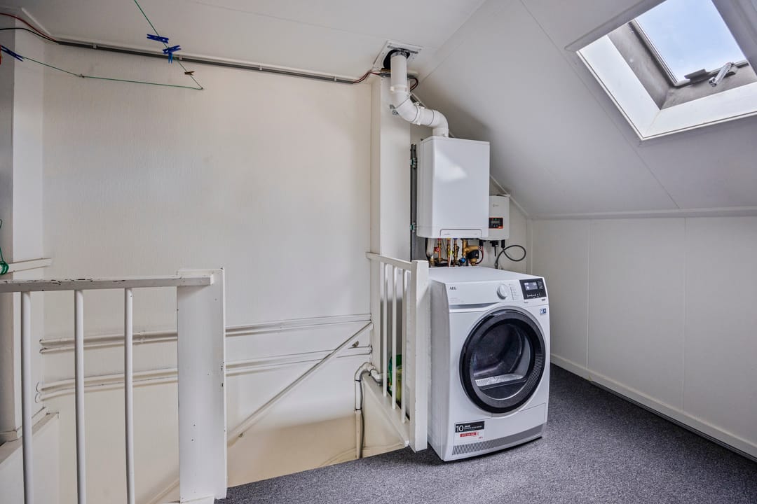 Photo 38 of Albert Schweitzerlaan 12