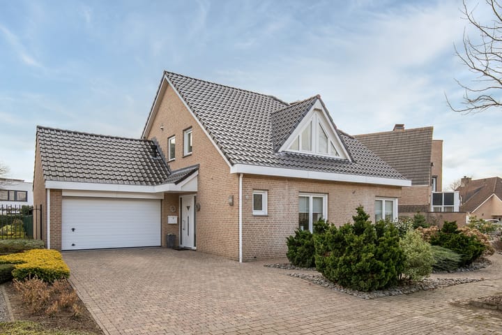 Foto 1 van Mondriaanstraat 17