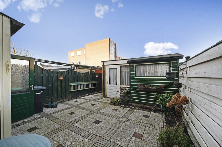 Photo 35 of Erberveltstraat 11