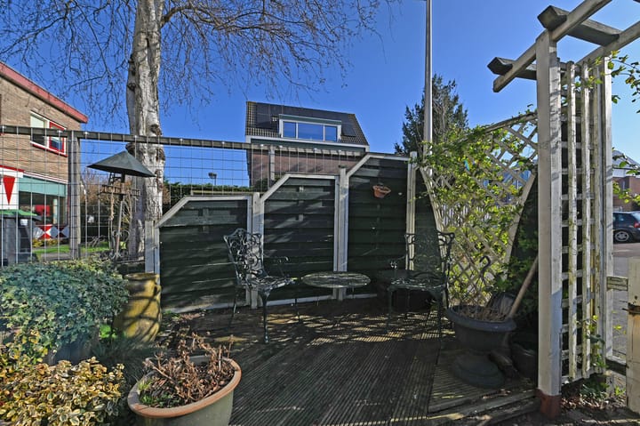 Photo 37 of Erberveltstraat 11