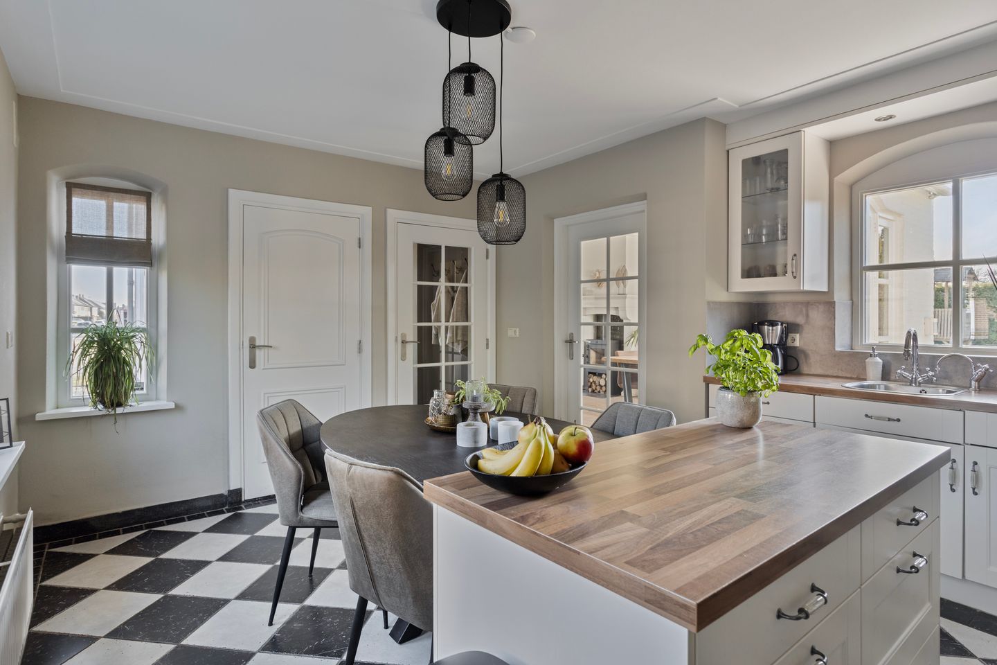 Photo 19 of Oranje Nassaulaan 13