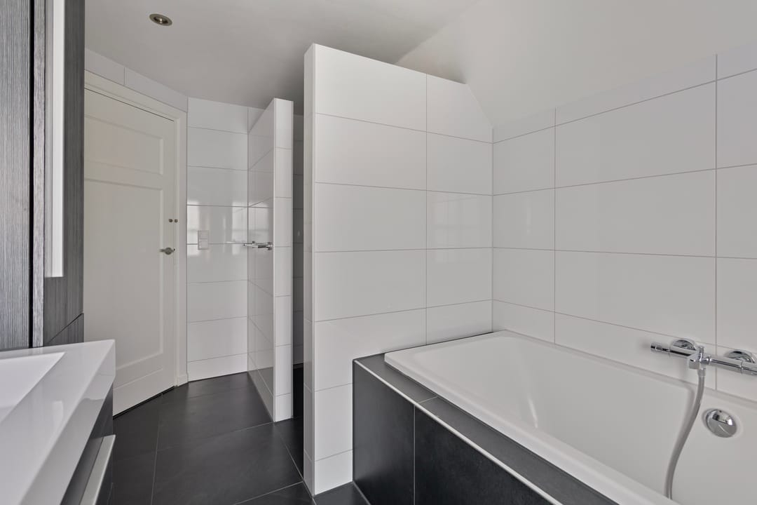 Photo 37 of Oranje Nassaulaan 13