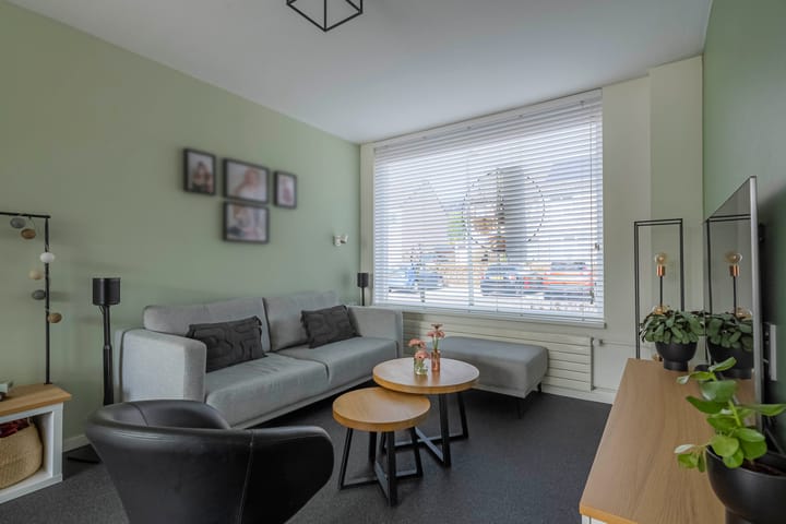 Foto 3 van Moogstraat 1