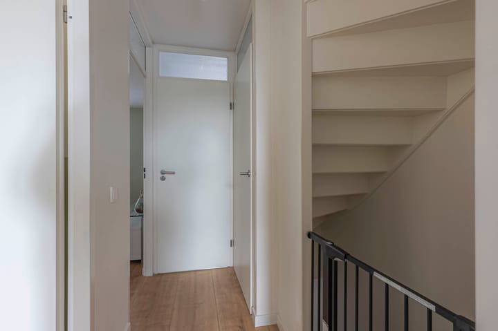 Foto 12 van Moogstraat 1