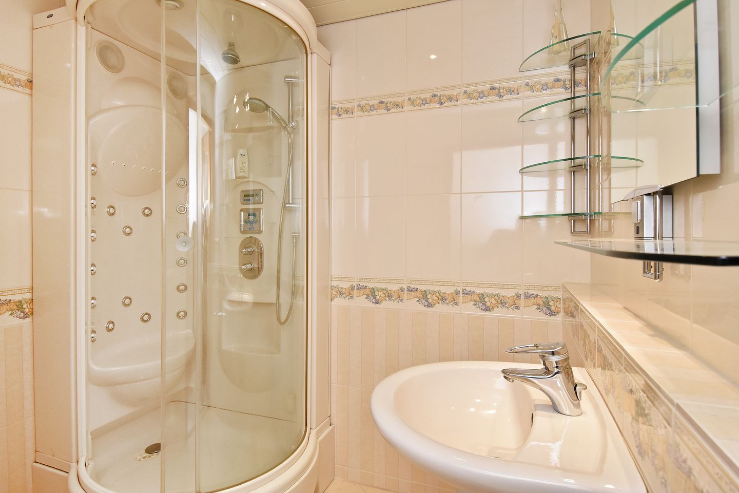 Foto 25 van Columbusrede 16