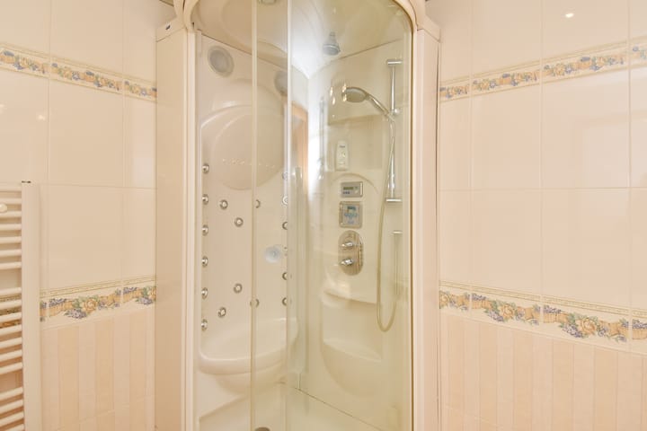 Photo 27 of Columbusrede 16