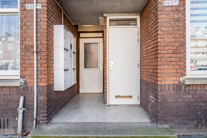 Foto 25 van Wolphaertsbocht 253-C