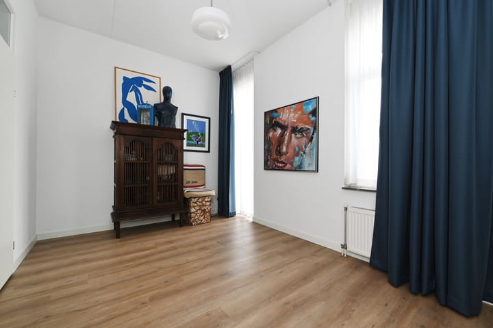 Foto 16 van Röntgenstraat 17