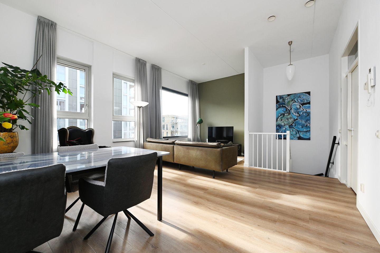 Foto 20 van Röntgenstraat 17