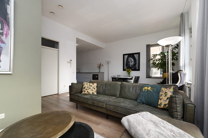 Foto 25 van Röntgenstraat 17