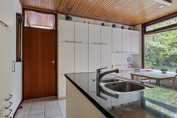 Foto 15 van Burg Geldermanlaan 10